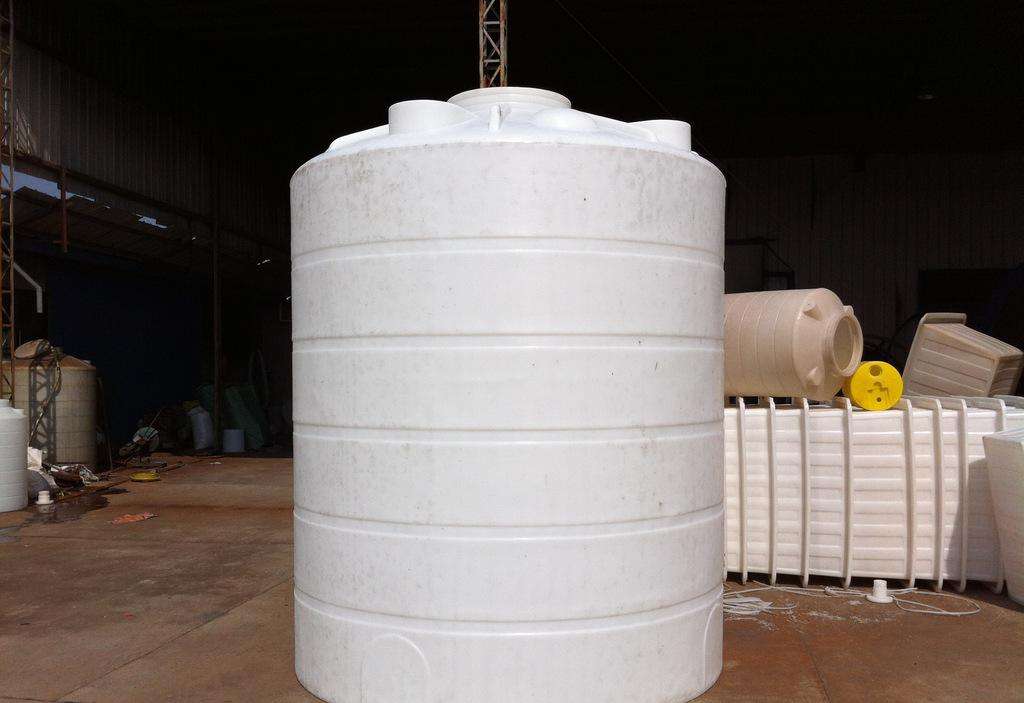 PE儲(chǔ)罐的防爆注意事項(xiàng)有哪些呢? PE儲(chǔ)罐的防爆注意事項(xiàng)有哪些呢?